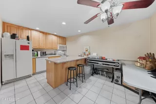 Photo #2: 250057309 Listing