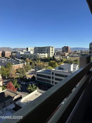 Photo #2: 250057324 Listing