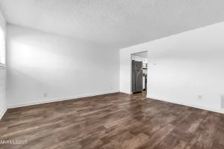 Photo #1: 250057343 Listing 