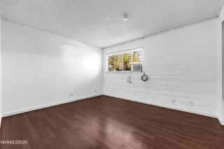 Photo #3: 250057343 Listing 