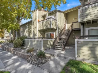 Photo #4: 250057460 Listing