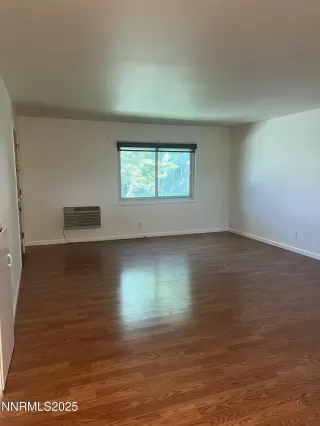 Photo #1: 250057542 Listing