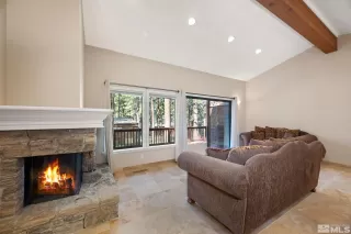 Photo #3: 250057579 Listing