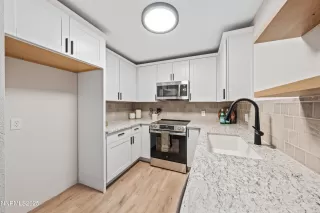 Photo #1: 250057691 Listing