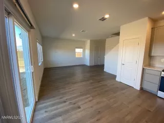 Photo #1: 250057748 Listing 