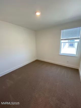 Photo #4: 250057748 Listing 