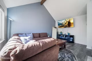 Photo #3: 250057858 Listing