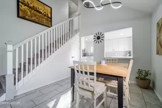 Photo #6: 250057858 Listing