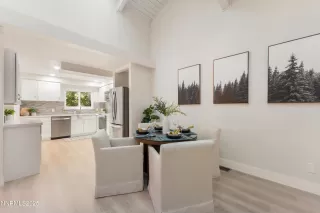 Photo #2: 250057859 Listing