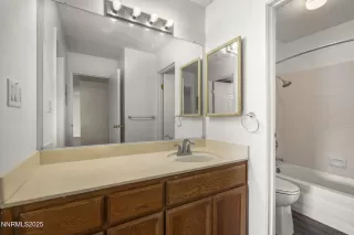 Photo #6: 250057952 Listing