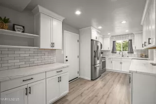 Photo #1: 250057985 Listing