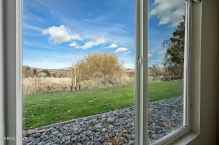 Photo #5: 250058085 Listing