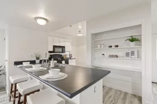 Photo #6: 250058233 Listing 