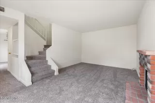 Photo #3: 250058277 Listing