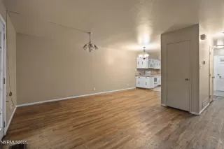 Photo #5: 250058353 Listing