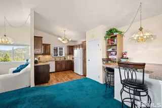 Photo #6: 250058363 Listing