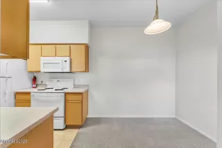 Photo #6: 250058513 Listing 