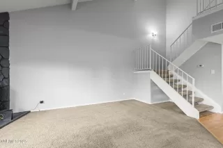 Photo #6: 250058515 Listing 