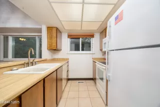 Photo #2: 250058521 Listing 