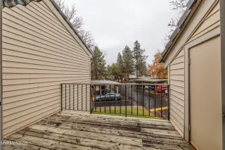 Photo #3: 250058521 Listing 