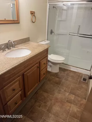 Photo #5: 250058557 Listing 