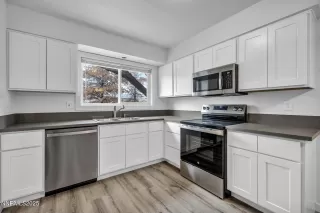 Photo #6: 250058565 Listing 