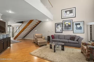 Photo #5: 250058763 Listing 