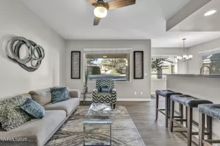 Photo #3: 250058777 Listing 