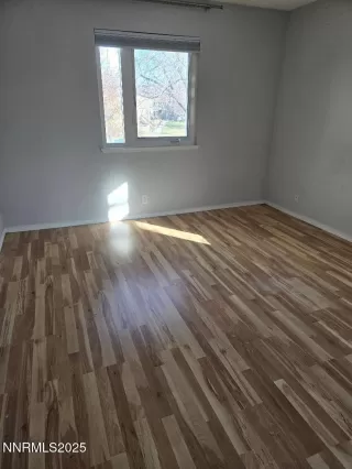 Photo #2: 250058793 Listing 