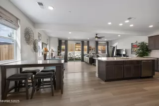 Photo #6: 250058910 Listing