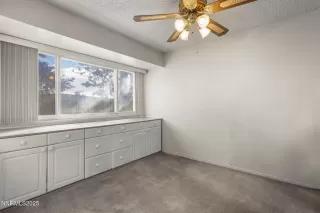 Photo #5: 250058929 Listing