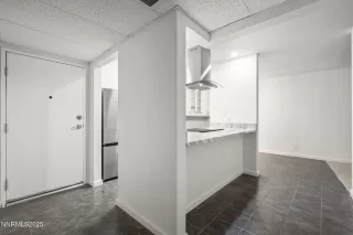 Photo #6: 250058962 Listing