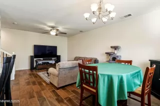 Photo #6: 250058981 Listing