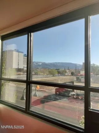 Photo #3: 250058988 Listing