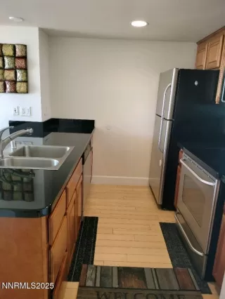 Photo #4: 250058988 Listing