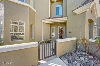 Photo #1: 250059027 Listing