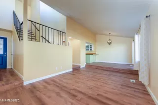 Photo #3: 250059055 Listing