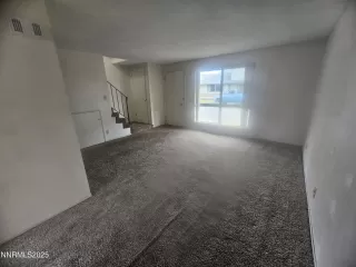 Photo #4: 250059125 Listing 