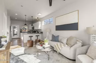 Photo #1: 250059215 Listing 