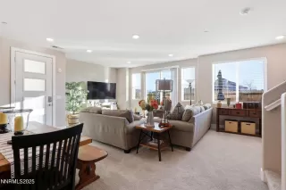 Photo #3: 250059265 Listing 