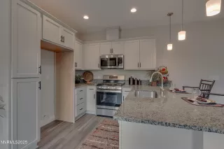 Photo #4: 250059284 Listing