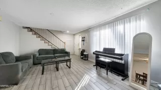 Photo #5: 250059320 Listing 