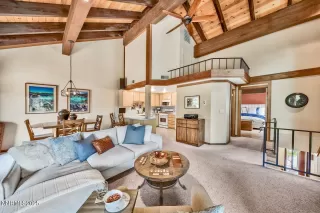 Photo #1: 250059401 Listing 