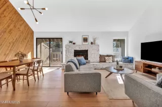 Photo #5: 250059411 Listing 