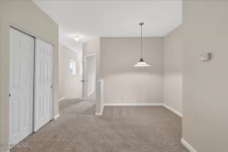 Photo #5: 260000081 Listing 