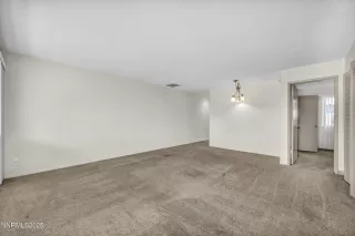 Photo #5: 260000141 Listing