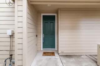 Photo #3: 260000144 Listing