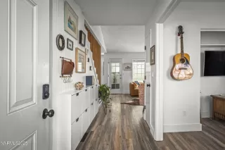 Photo #1: 260000276 Listing