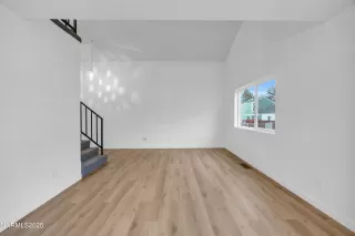 Photo #6: 260000278 Listing 