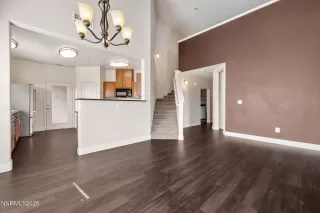 Photo #2: 260000292 Listing